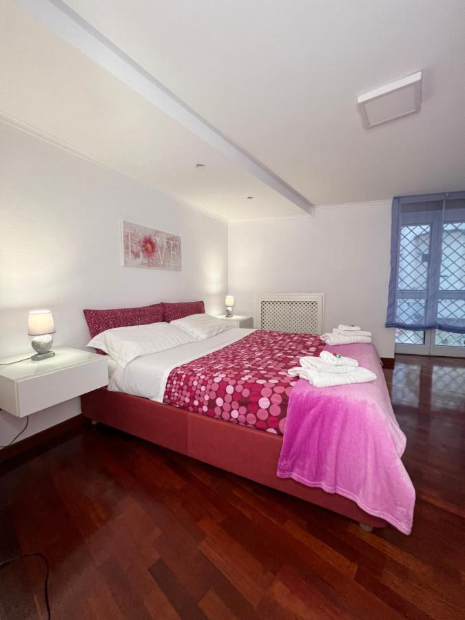 Casa Vacanze Maridy Naples Luaran gambar