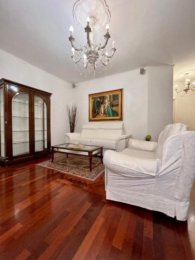 Casa Vacanze Maridy Naples Luaran gambar
