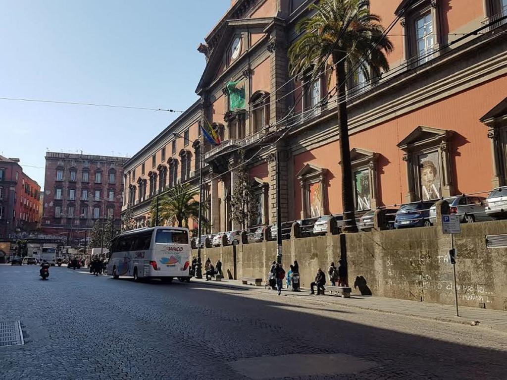 Casa Vacanze Maridy Naples Luaran gambar